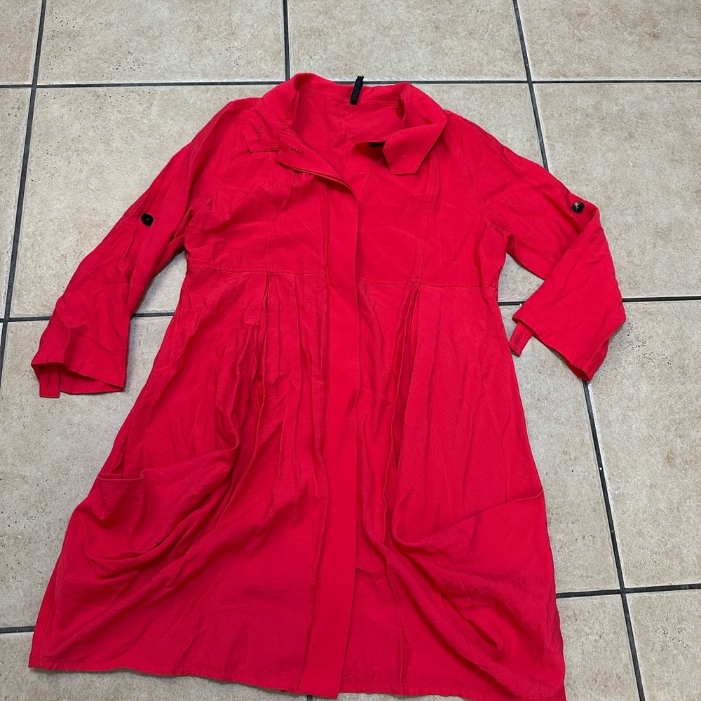 I.C. by Connie K Red Tunic Roll Tab Flare Side